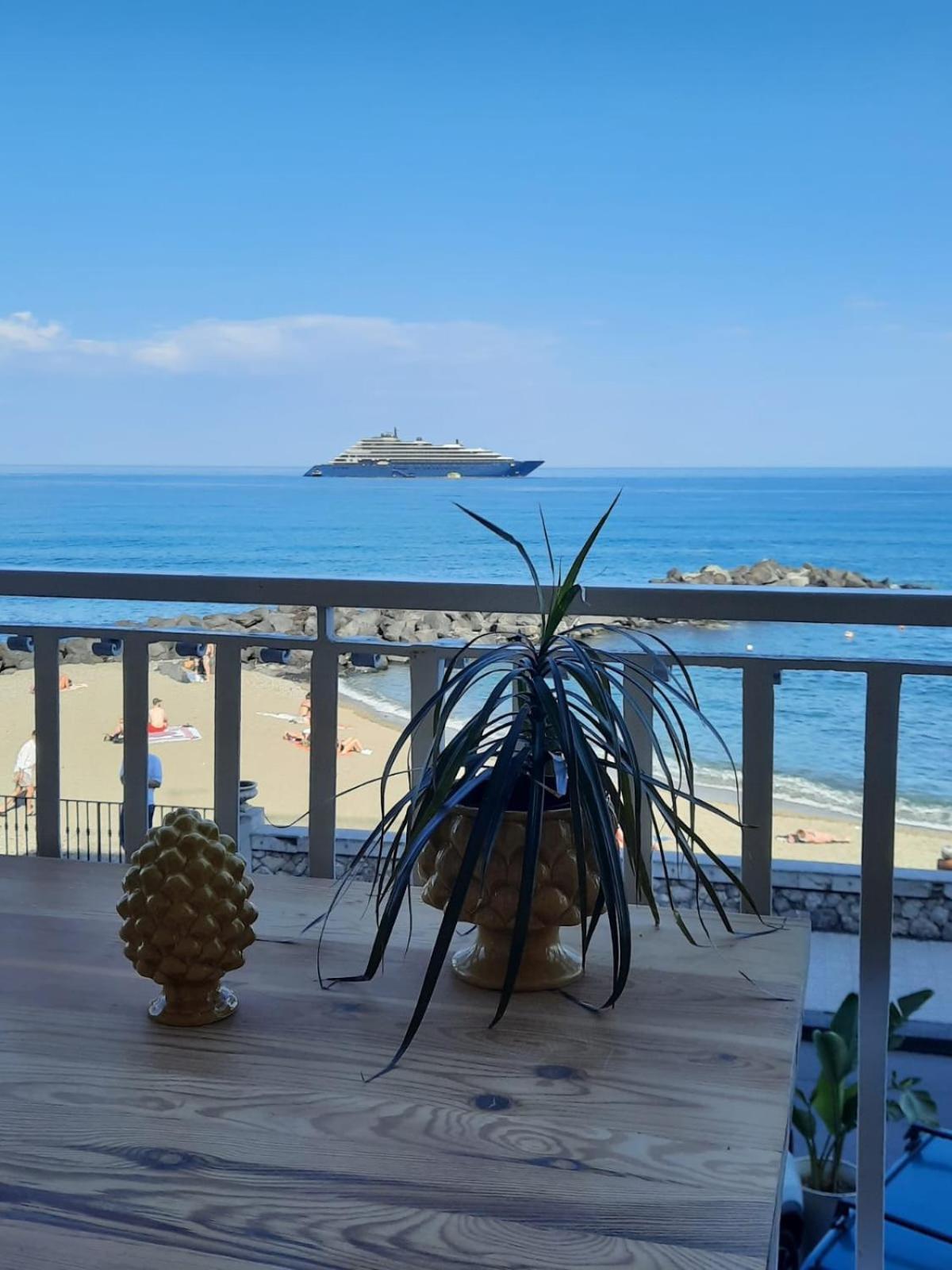 Arcadia Golden Bay Giardini Naxos Exterior foto