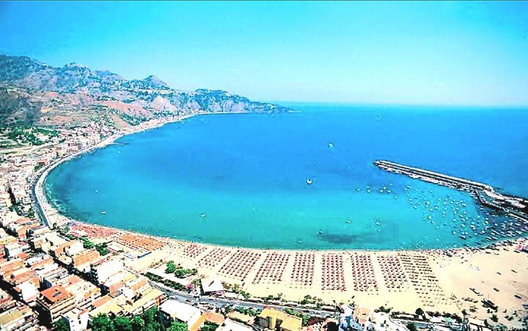 Arcadia Golden Bay Giardini Naxos Exterior foto
